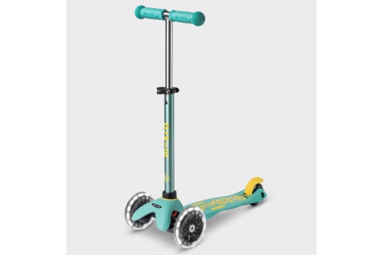 Micro Scooter Mini Micro Deluxe Eco LED MINT MMD166 - ArgosyToys.co.uk