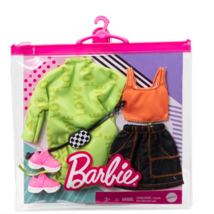 Barbie Fashion 2 Pack - Green Sweatshirt Dress & Pink Sneakers GRC92