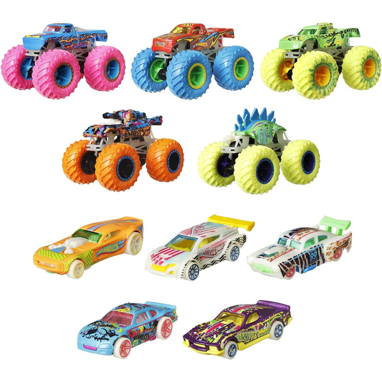 Hot Wheels Monster Trucks Glow In The Dark Collection HCB57